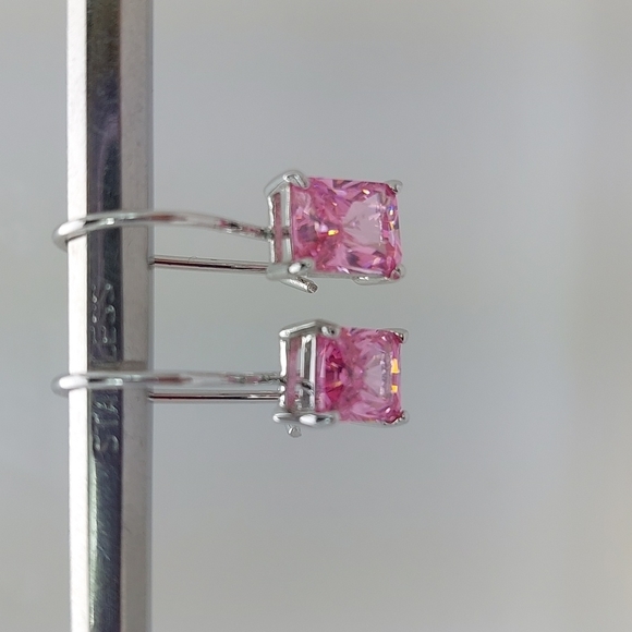 unknown Jewelry - Pink crystal sterling silver dangle earrings